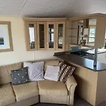 Cozy Donegal Caravan Kemping *