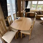 Kemping Cozy Donegal Caravan *