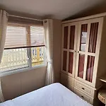 Cozy Donegal Caravan Kemping *