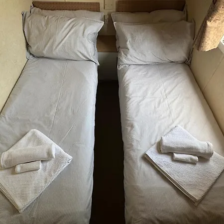 Cozy Donegal Caravan Dunkineely