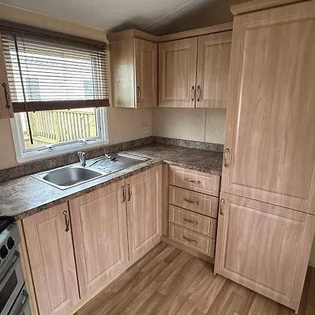 مكان تخييم Cozy Donegal Caravan