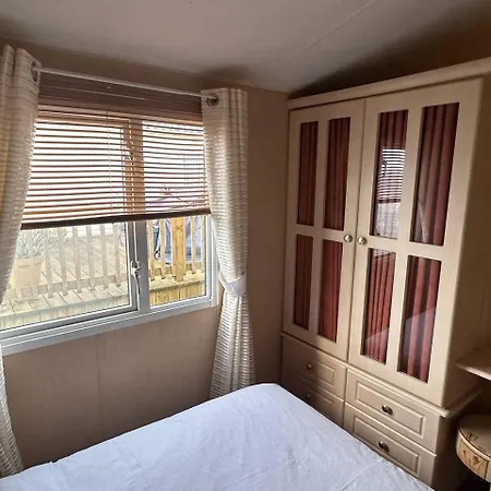 Cozy Donegal Caravan مكان تخييم *