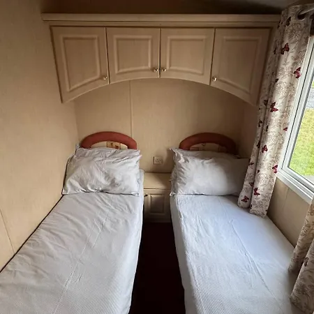 مكان تخييم Cozy Donegal Caravan