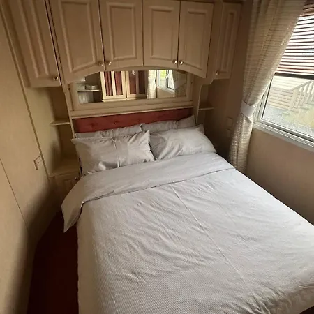 مكان تخييم Cozy Donegal Caravan Dunkineely